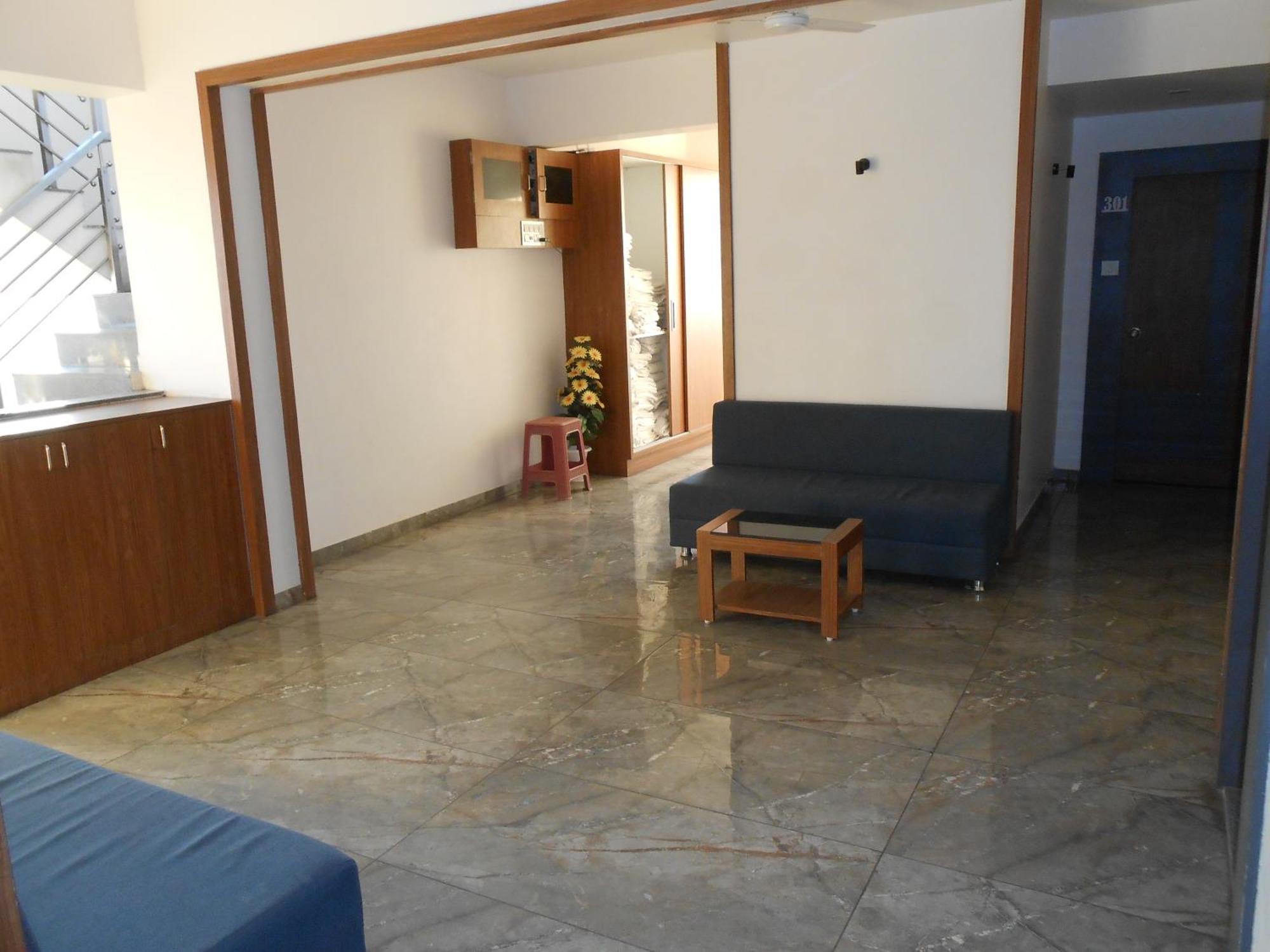 Hotel Crossview Palanpur Exterior photo